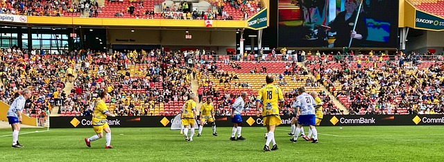 现出年轻球 现出年轻球